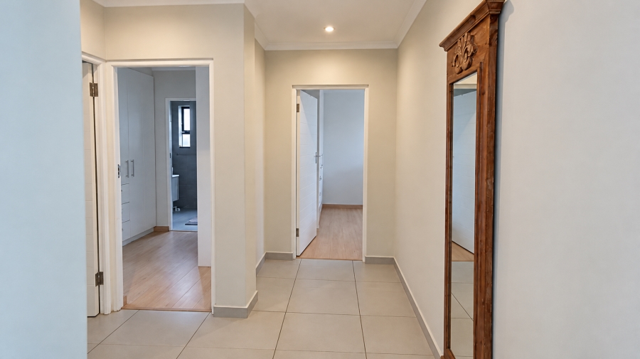 3 Bedroom Property for Sale in Parklands North Western Cape